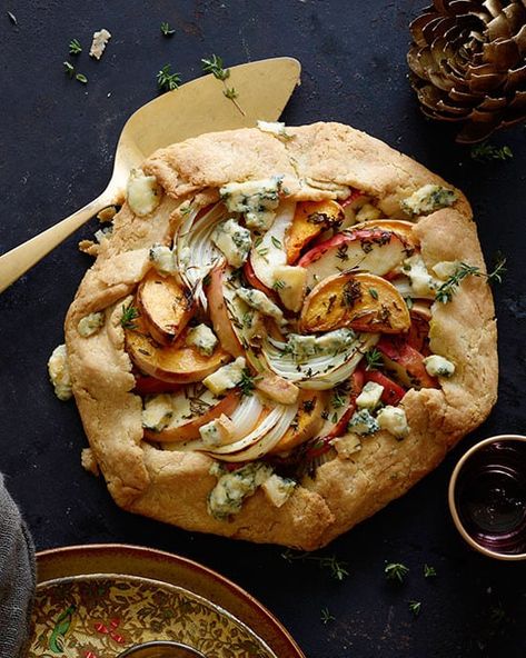 Butternut Pie, Squash Galette, Onion Galette, Savory Galette, Cheese Galette, Apple And Onion, Diet Pizza, Butternut Squash Apple, Stilton Cheese