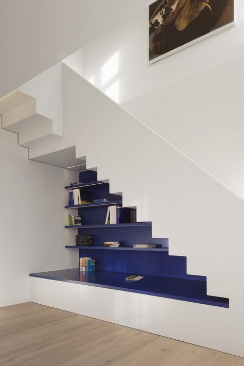 Riemser Pharma درج السلم, Escalier Design, Under The Stairs, Stairway Design, Lan Can, Interior Stairs, Furniture Kitchen, Play Kitchen, Staircase Design