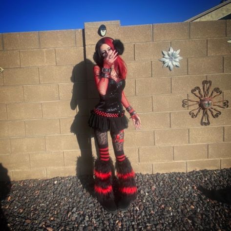 Mall Goth Inspo Outfits, Red And Black Scene Outfit, Mall Goth Fits, Red Scene Outfits, Alt Outfits Black Women, Scene Rave Outfits, Alt Clubbing Fits, Goth Rave Outfits, Red Goth Outfits