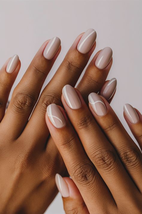 Elegant and Minimalistic Summer Nails Nails Summer Elegant, Simple And Chic Nails, Nail For Vacation Beach, Minimalist Nails Wedding, Squoval Wedding Nails, Simple Minimalistic Nails, Wedding Nails Minimalist, Simple Nail Designs Nude Colors, Understated Nail Art