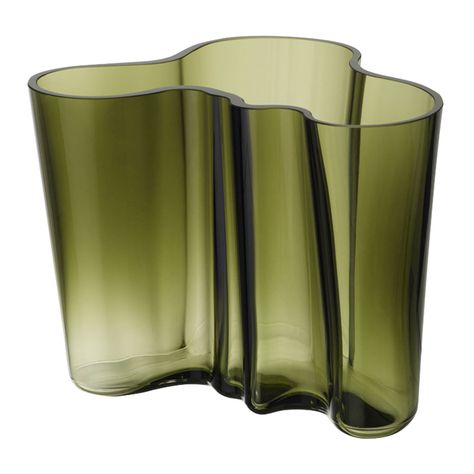 Aalto Vase, Scandinavian Home Design, Glass Objects, Eero Saarinen, Decor Pillows, Green Vase, Selling Furniture, Zaha Hadid, Table Vases