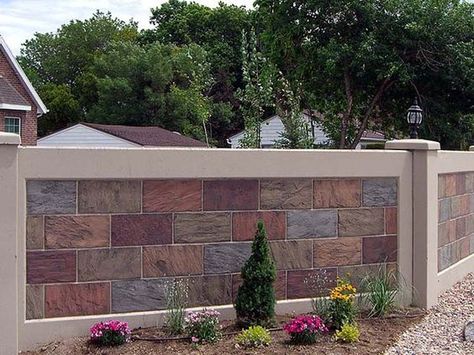 Concrete Fence Wall, Fence Wall Design, Moderne Have, Compound Wall Design, Gate Wall Design, Stone Fence, Stone Wall Panels, Front Wall Design, Boundary Wall