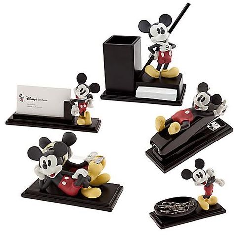 Mickey Mouse Office Ideas, Mickey Mouse Stuff, Disney Office Ideas, Mickey Mouse Office, Mickey Classroom, Mickey Mouse Accessories, Mickey Mouse Room, Mickey Mouse Classroom, Disney Office