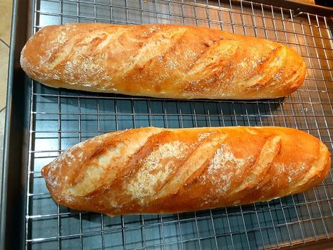 Bread Machine Baguette Dough, Poolish Baguette Recipe, Poolish Bread Recipes, Authentic French Baguette Recipe, Poolish Starter, Poolish Recipe, Baguette Recipes, French Baguette Recipe, Pizza Bases