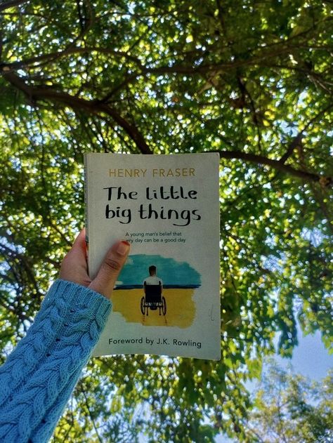 Books | aesthetic | the little big things | photoshoots | aesthetic books | snap ideas Books Snap, A Little Life Book, English Novels, Snap Ideas, Instagram Picture Quotes, Bookstagram Inspiration, Aesthetic Books, Instagram Creative Ideas, Book Instagram