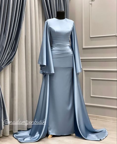 Long Sleeve Cute Dress, Halal Dresses Prom, Dress Ideas Graduation, Modest Dresses For Prom, Modest Prom Outfits, Simple Hijab Dress For Graduation Party, Grad Dresses For Hijabis, Hijab Friendly Prom Dresses, Halal Prom Dresses Ball Gowns