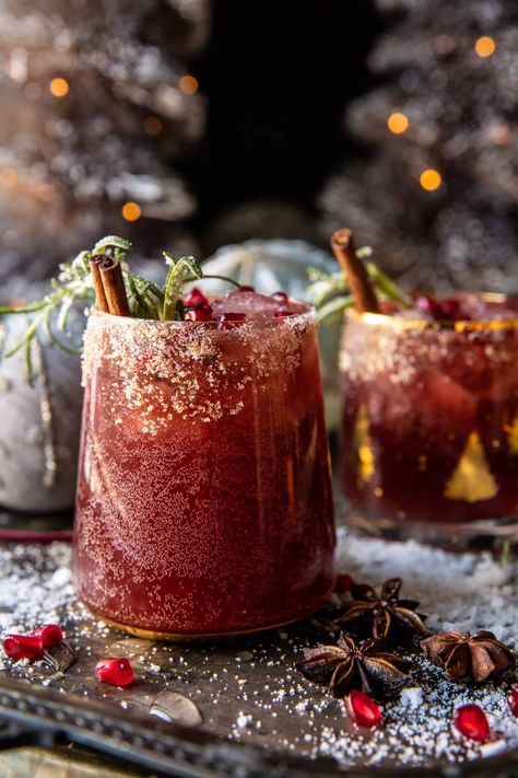 Whoville’s Spiced Up Christmas Margarita (with mocktail) | haldbakedharvest.com Christmas Margarita, Christmas Mocktails, Christmas Punch, Half Baked Harvest, Christmas Cocktails, Punch Recipes, Alcohol Drink Recipes, Holiday Drinks, Christmas Drinks