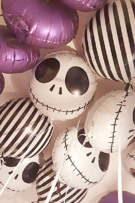 Tim Burton Party Ideas Decor, Beetle Juice Themed Halloween Party, Tim Burton Themed Birthday Party, Tim Burton Party Ideas, Tim Burton Birthday Party, Tim Burton Birthday, Tim Burton Halloween Decor, Tim Burton Halloween Party, Tim Burton Decor