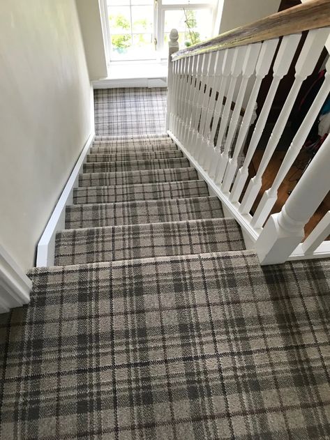 Grey Tartan Carpet, Tartan Stair Carpet, Carpet For Stairs, Tartan Carpet, Designer Carpet, Sheet Vinyl Flooring, Retro Tiles, Carpet Fitting, Stair Carpet