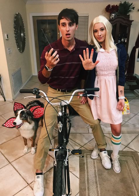 #strangerthings #halloweenmakeup #halloween #halloweencostumes #eleven #mike #demogorgon #demodog #outfits #outfitideas Iconic Blonde Halloween Costumes, Eleven Halloween Costume, Disfraces Stranger Things, Blonde Halloween, Stranger Things Halloween Costume, Eleven Mike, Easy Couple Halloween Costumes, Blonde Halloween Costumes, Unique Couple Halloween Costumes