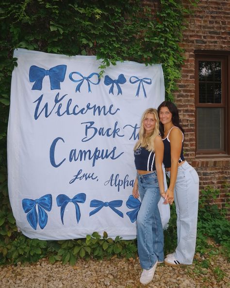 started 14th grade🤍✏️👩🏼‍💻 Sorority Banner Ideas, Sorority Socials, Sorority Banner, College Closet, Sorority House, College Sorority, First Day Of Class, Sorority Big Little, Founders Day