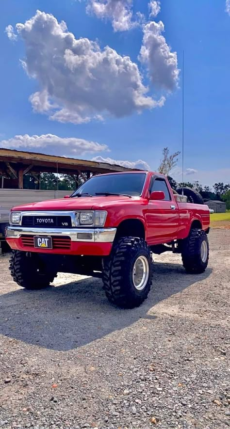 1990 Toyota Pickup, Old Tacoma Truck, Old Toyota Trucks, Toyota Trucks 4x4 Old, Toyota Hilux 4x4 Modified, Old Trucks Vintage, 2001 Toyota Tacoma, Toyota Tacoma X Runner, 2nd Gen Tacoma