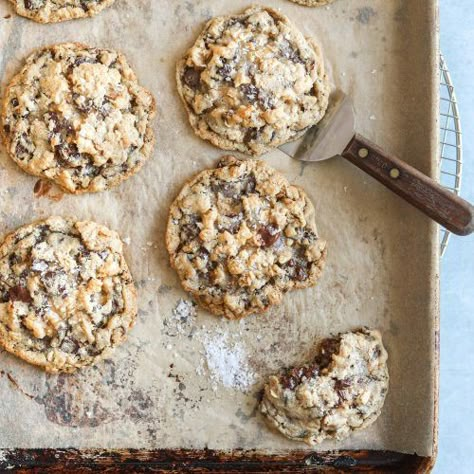 Dark Chocolate Cherry Walnut Cookies - Craving California Nutter Butter Cheesecake, Cookies With Dark Chocolate, Cheesecake Strawberries, Decadent Cheesecake, Soft Oatmeal Cookies, Chocolate Cherries, Chocolate Cherry Cookies, Chocolate Banana Bread Recipe, Chewy Oatmeal Cookies