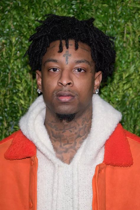 21 Savage Rapper, Savage Mode, American Police, 21 Savage, Hip Hop Art, Being Held, Male Artist, Young Thug, Rappers