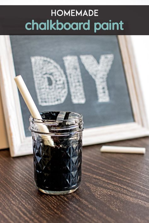 Homemade Chalkboard Paint, Homemade Hooplah, Homemade Chalkboard, Homemade Mod Podge, Diy Chalkboard Paint, Diy Chalk Paint Recipe, Homemade Alcohol, Homemade Art, Diy Chalkboard