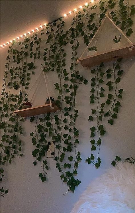 Fake Ivy Decor Bedroom Ideas, Vines Ceiling, Ivy On Wall, Vines For Bedroom, Hanging Ivy, Fake Vines, Room Wishlist, Fake Leaves, Wall Room Decor