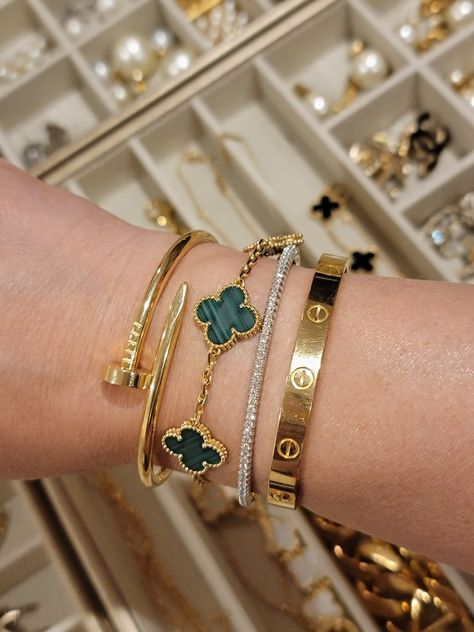 Lux Aesthetic, Bracelets Cartier, Cartier Bracelets, Van Cleef Bracelet, Cartier Love Bangle, Cleef Bracelet, خواتم خطوبة, Membentuk Alis, Love Bangle