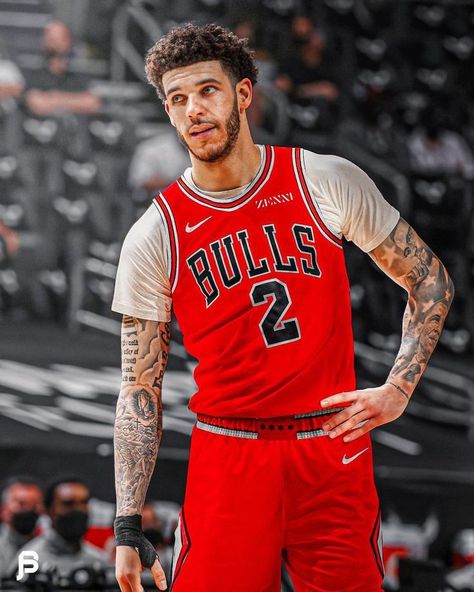 Lonzo Ball Wallpaper, Chigago Bulls, Ball Brothers, Friend Wallpaper, Ball Family, Ball Wallpaper, Best Friend Wallpaper, Lonzo Ball, African Hair Braiding Styles