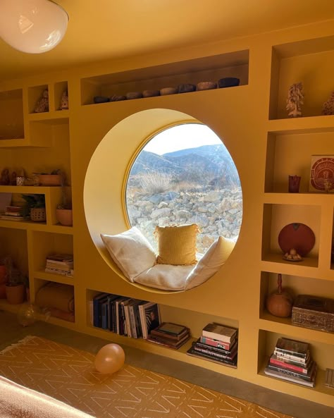 Reading Nook Window Seat, Reading Nook Window, Casa Hobbit, Round Window, Home Library Design, Dream Rooms, Home Room Design, Dream House Decor, Tech Design