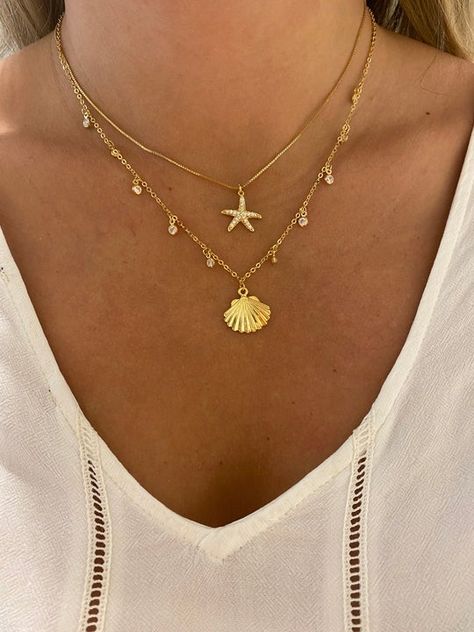 Fashion Accessories, Sea Inspired, Jewelry Lookbook, Delicate Jewelry, Delicate Necklace, Jewelry Bags, Cute Jewelry, Beautiful Jewelry, Gold Necklace