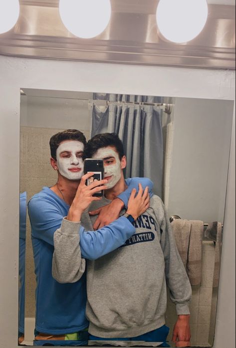 #Gay #boyfriends #couple #facemask #spanight #gayteens #couplegoals #recipe Gay Date Aesthetic, Couple Facemask, Gay Boyfriend Aesthetic, Lgbtq Pictures, Cute Gay Couple Aesthetic, Gay Aesthetic, Ideal Boyfriend, Couple Selfies, Gay Romance