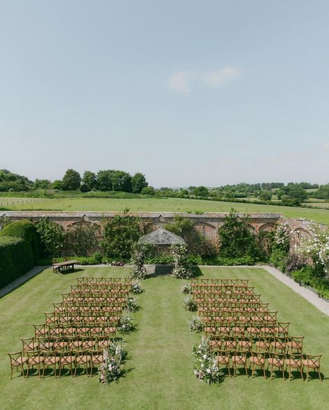 A quintessentially English walled garden wedding ceremony during the height of summer at Devon country house wedding venue, Kingston Estate. English Outdoor Wedding, Uk Outdoor Wedding, English Countryside Wedding Decor, English Estate Wedding, Estate Wedding Ceremony, British Summer Wedding, English Country House Wedding, British Country Wedding, Country Estate Wedding