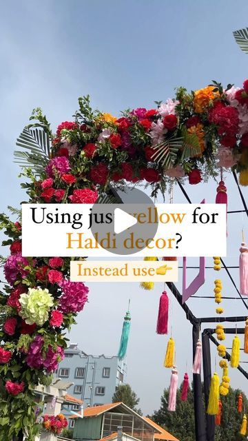 Tropical Haldi Decor, Pastel Haldi Decor, Haldi Theme Ideas, Simple Haldi Decoration Ideas, Haldi Function Decoration, Haldi Decoration Ideas, Haldi Decoration, Haldi Decor, Haldi Function