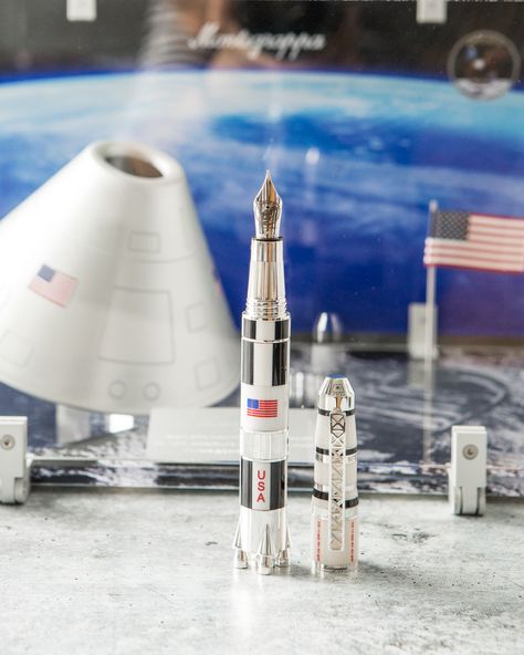 Montegrappa Moonlanding Fountain Pen - Limited Edition -     2019 marks the 50th anniversary of NASA landing on the Moon. Inspired by the Apollo 11 mission that delivered astronauts to the lunar surface, in a licensed collaboration with NASA, Montegrappa has reproduced the iconic Saturn V rocket, interpreted as a pen. Saturn V Rocket, Pen Turners, Luxury Fountain, Saturn V, Apollo 11 Mission, Lunar Surface, Bassano Del Grappa, Goulet Pens Company, Goulet Pens