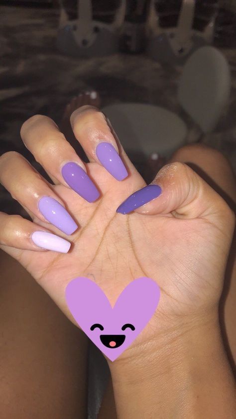 Multi-shade purple nails Purple Nail, Shade Nails, Unghie Sfumate, Nails Purple, Summer Acrylic Nails, Trim Nails, Fire Nails, Dream Nails, Pretty Acrylic Nails