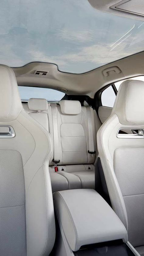 White Interior Car Aesthetic, Cream Interior Car, Cream Car Interior, Porsche Suv Interior, Car White Interior, Cute Background For Zepeto, Suv Interior, Range Rover White, Range Rover Interior