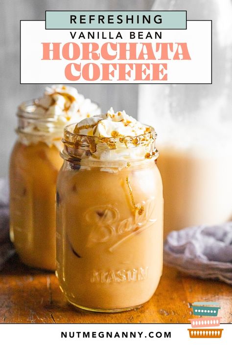 This homemade iced horchata coffee combines homemade horchata made with lots of vanilla beans and cinnamon with cold brew coffee. It's light and refreshing and perfect for iced coffee lovers! Alcoholic Horchata, Horchata Protein Shake, Horchata Latte Recipe, Horchata Coffee, Horchata Recipe Mexican, Healthy Horchata, Easy Horchata Recipe, Horchata Drink, Homemade Horchata