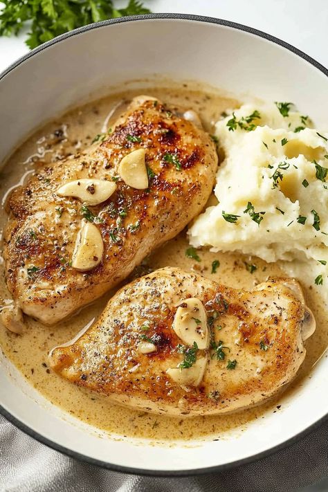 Creamy Garlic Chicken - Taste Of Recipe Rustic Garlic Chicken, Garlic Onion Chicken, Creamy Garlic Cajun Chicken, Indian Garlic Chicken, Garlic Thyme Chicken, Cozy Dinners, Chicken Garlic, Thyme Chicken, Mushroom Cream Sauces