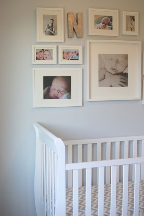 Nursery gallery wall Nursery Wall Frames, Nursery Collage, Family Photo Gallery Wall, Baby Room Pictures, Nursery Changing Table, Gallery Wall Nursery, Nursery Frames, Nursery Pictures, Baby Frame