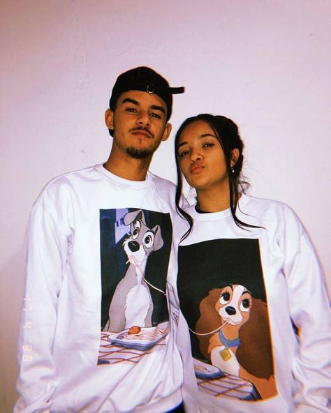 Couples Hoodies Aesthetic, Disney Couple Outfits, Matching Hoodies For Couples, Cute Couple Shirts, Disney Couple Shirts, Sassy Shirts, Couple Goals Teenagers Pictures, Couple Fits, Cute Romance