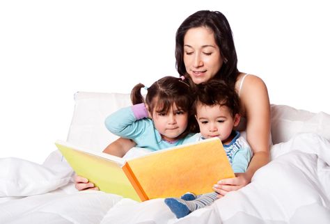 Today is National Tell A Story Day! 10 Amazing Benefits Of Storytelling For Kids from Mom Junction. #nationaltellastoryday  http://www.momjunction.com/articles/benefits-story-telling-yor-kids_0036903/ Toddler Bedtime, Creative Thinking Skills, Young Parents, Calming Activities, The Art Of Storytelling, Child Psychology, Family Images, Twin Mom, Baby Album