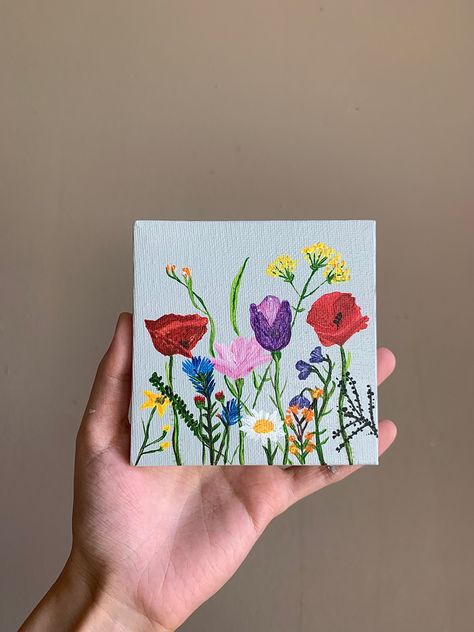 Wildflowers on 4x4” stretched canvas Painted Wildflowers Acrylic, Square Small Canvas Paintings, 4x4 Acrylic Paintings, Canvas Art Flowers Simple, Canvas Painting Ideas Oil Paint, Very Small Canvas Paintings, Wildflowers Canvas Painting, Small Mini Canvas Paintings, Painting On 4x4 Canvas