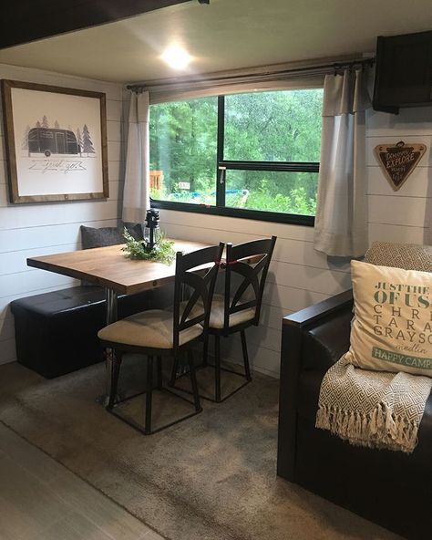 10 Creative Camper Remodel Ideas - camperlife Glamper Camper, Rv Interior Remodel, Camper Trailer Remodel, Retro Camping, Diy Camper Remodel, Rv Renovations, Camper Makeover, Camper Living, Rv Decor