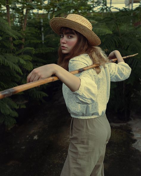 A woman in a straw hat holding a stick photo – Free Portrait Image on Unsplash Stick Reference, Night Portrait, Free High Resolution Photos, Stick Photo, Photoshoot Makeup, Portrait Images, Cool Poses, A Stick, Transform Your Life