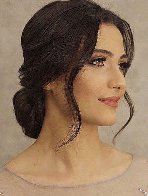 Front Of Bun Hairstyles, Bride Messy Bun Hairstyles, Bun Front Hairstyle, Loose Low Bun Wedding Hair Front View, Updos From The Front View, Middle Part Bun Wedding, Elegant Hair Bun, Bridal Hair Round Face, Hairdo For Round Face