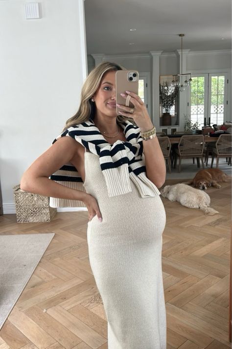 Italy Outfits Pregnant, Spring And Summer Pregnancy Outfits, Brunch Maternity Outfit, Spring Bump Style, Pregnancy Outfits Spring 2024, Chic Maternity Outfits Summer, Spring Maternity Outfits 2024, Pregnant Easter Outfit, European Pregnancy Style