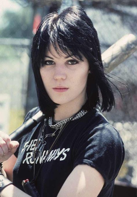 SENMISSIN   Young Joan Jett in Black T-Shi... is listed (or ranked) 1 on the list 30 Pictures of Young Joan Jett Baseball, Black, Hair, Black Hair, Joan Jett, A Black, Piercings, A Woman, White