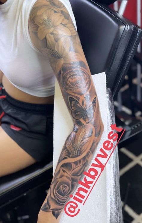 Sleeve Tattoos Brown Skin, Half Sleeve For Black Women, Steve Tattoo For Women, Female Tattoo Sleeve Black Women, Whole Sleeve Tattoos For Women Black, Black Women Full Sleeve Tattoo, Arm Sleeve Tattoos For Black Women, Black Women Leg Sleeve Tattoo Ideas, Tattoo Sleeves For Women Black