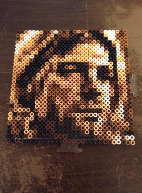 Kurt Cobain Portrait, Perler Ideas, Hamma Beads, Pixel Art Templates, Perler Art, Diy Perler Bead Crafts, Perler Bead Templates, Pixel Art Grid, Melty Beads