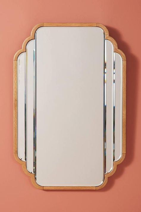 Modern Mirror Design, Salon Art Deco, Deco House, Art Deco Bedroom, Art Deco Bathroom, Art Deco Interior Design, Soho Home, Art Deco Mirror, Art Deco Home