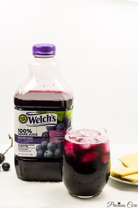 Welch's grape juice Welch Grape Juice, Grape Juice Recipe, Purple Smoothie, Creamy Smoothies, Yummy Smoothie Recipes, Dinner And A Movie, Banana Blueberry, 140 Pounds, Grape Juice