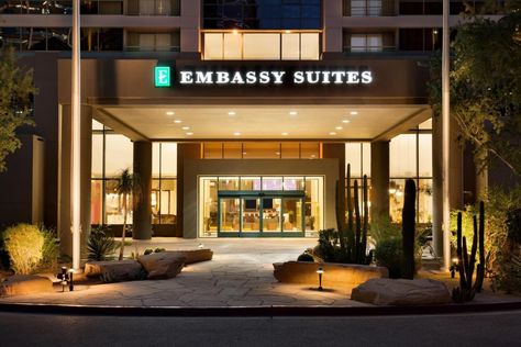 Embassy Suites by Hilton Phoenix Downtown North is located in Arizona state, USA. Places In Usa, Embassy Suites, Downtown Phoenix, Arizona State, Famous Places, Historical Place, United States Travel, Bedroom Suite, Cool Rooms