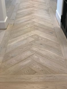 Vinyl Flooring Herringbone Pattern, Luxury Vinyl Plank Flooring Herringbone Pattern, High Traffic Flooring Ideas, Haring Bone Flooring, Plank Flooring Patterns, Herringbone Wood Floor Entryway, Rustic Vinyl Plank Flooring, Herringbone Vinyl Plank Flooring, Entrance Tiles