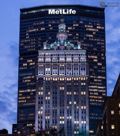 MetLife Met Life Building New York, Pan American Airlines, Christmas In The City, Pan American, City New York, Dept 56, Manhattan New York, American Airlines, Empire State Building