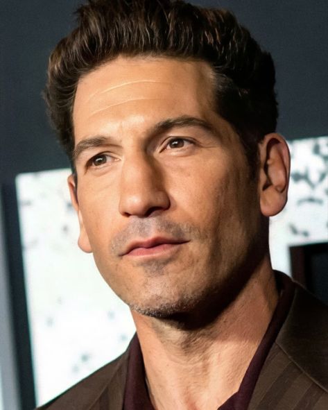 Job Bernthal, Kiss Pic, John Bernthal, Men Celebrities, Ios Themes, Steven Yeun, Frank Castle, Imaginary Boyfriend, Jon Jon