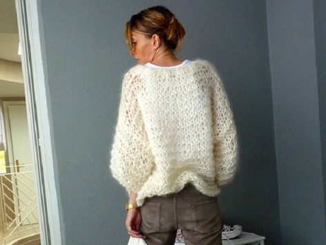 Pull Grosse Maille, Sweater Patterns, Oversized Knitted Sweaters, Sweater Pattern, Fort, Knitted Sweaters, Sweaters For Women, Turtle Neck, Blush